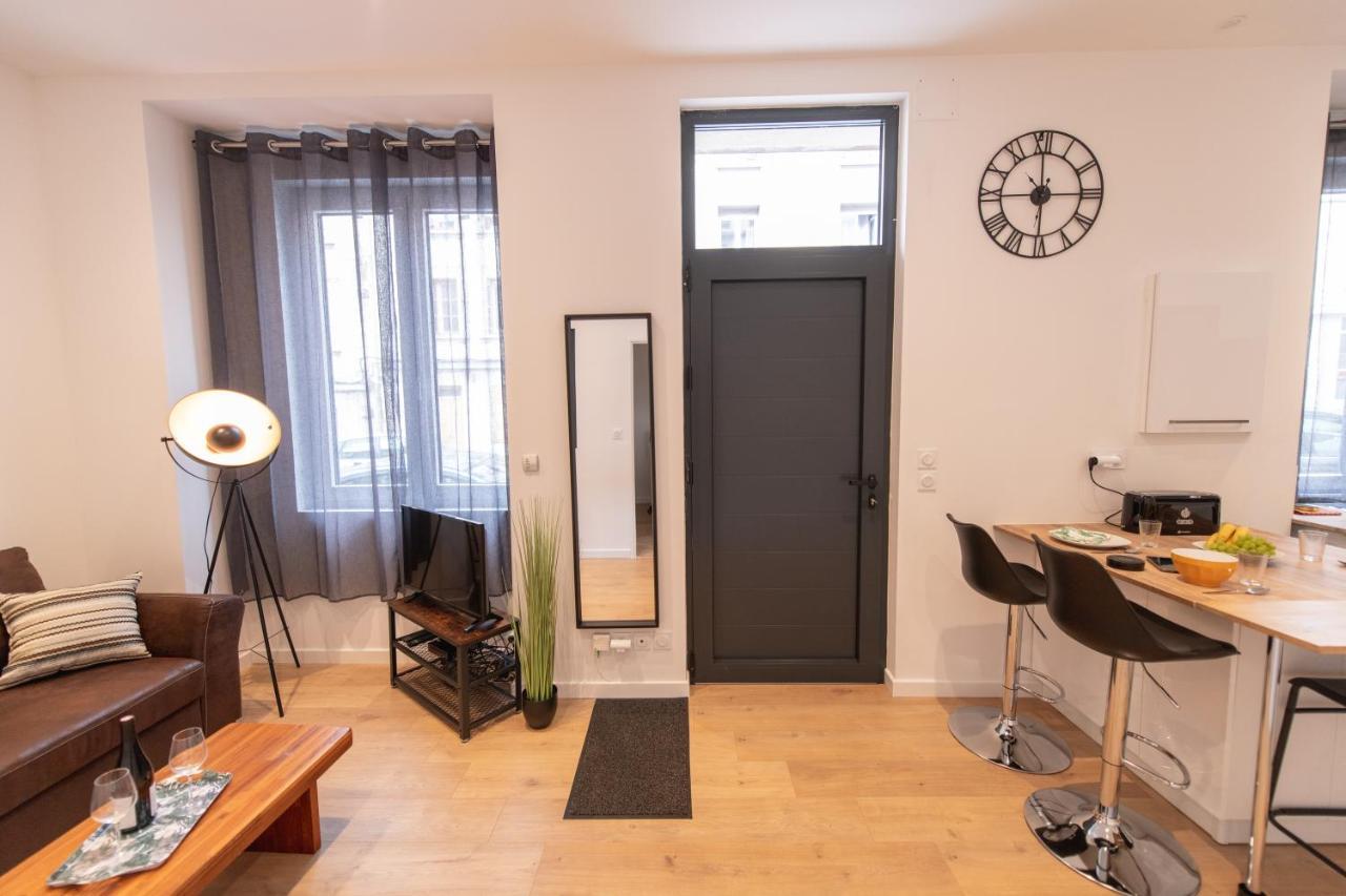 Kasa Loft Centre 2 - Wifi Et Tv - Confortable Et Stationnement Gratuit A Proximite سانت إتيان المظهر الخارجي الصورة